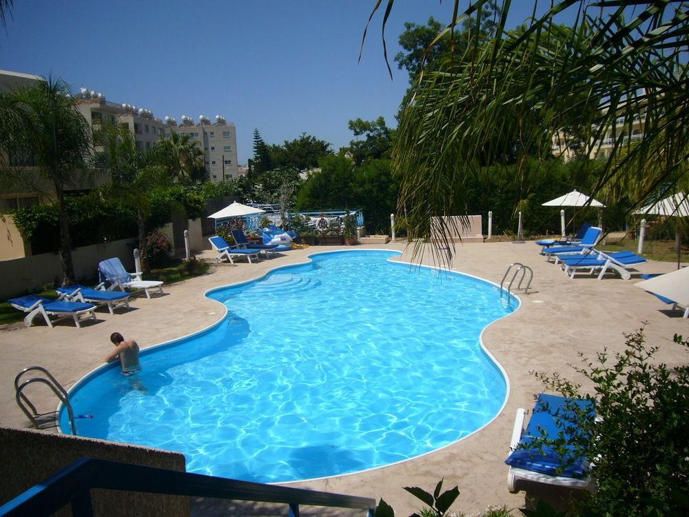 레메소스 Blue Oasis Gardens 아파트 외부 사진